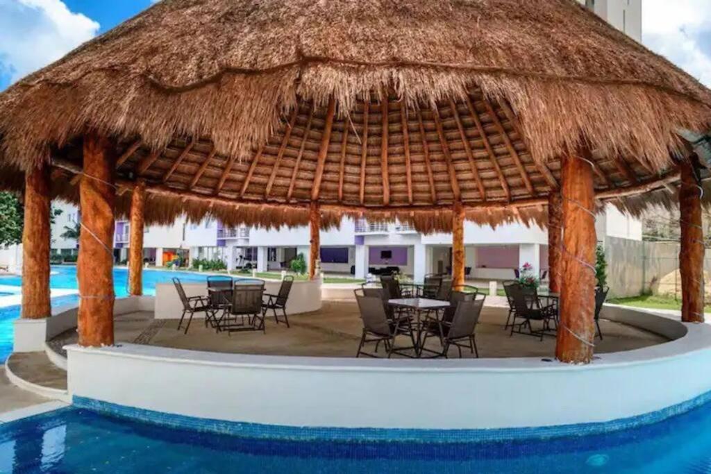 Home & Office Cancun Pool Kültér fotó
